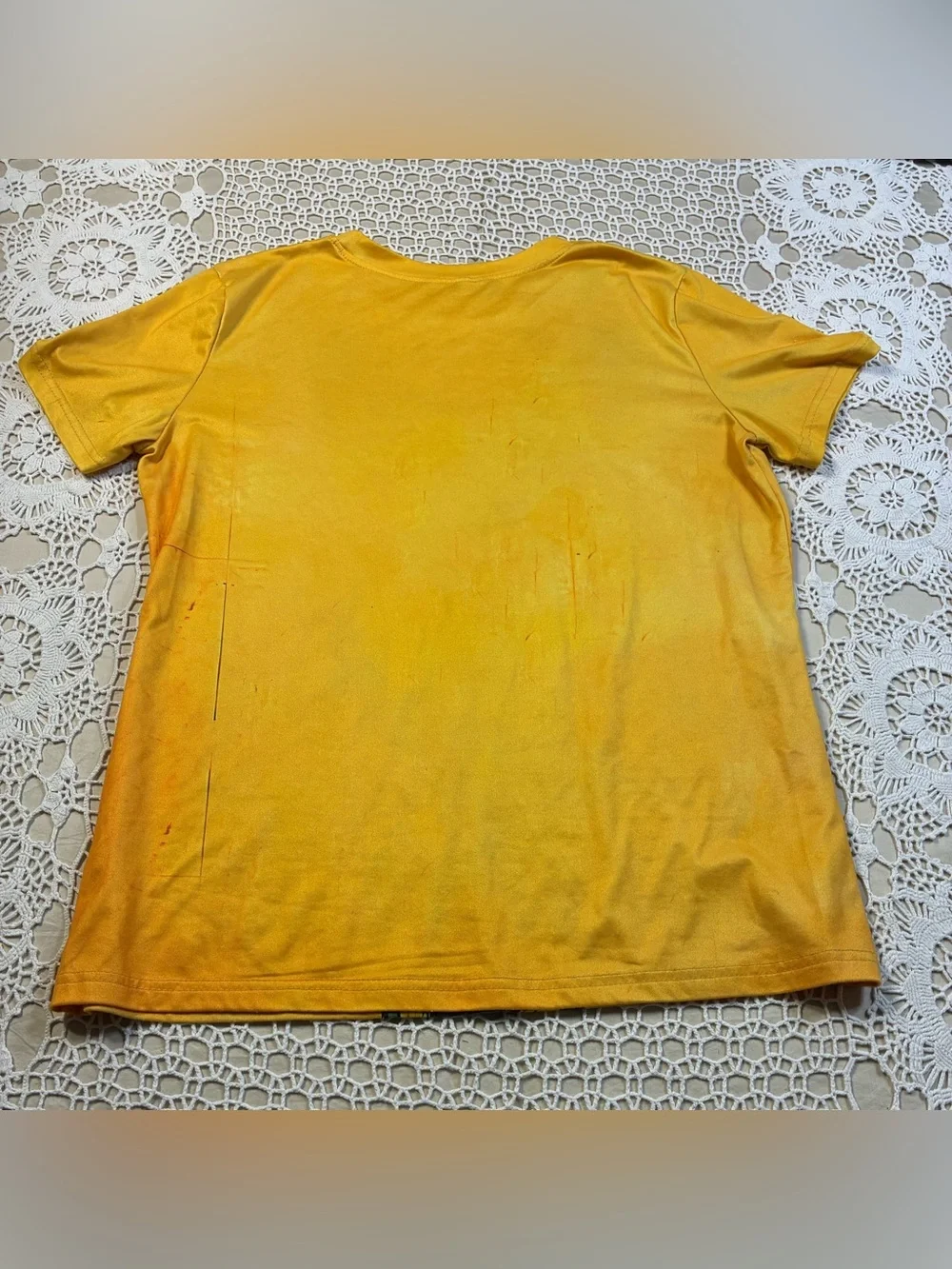 Whimsical Silly Dog Tee Shirt Top sz S Yellow Short Sleeve Round Neck Polyester